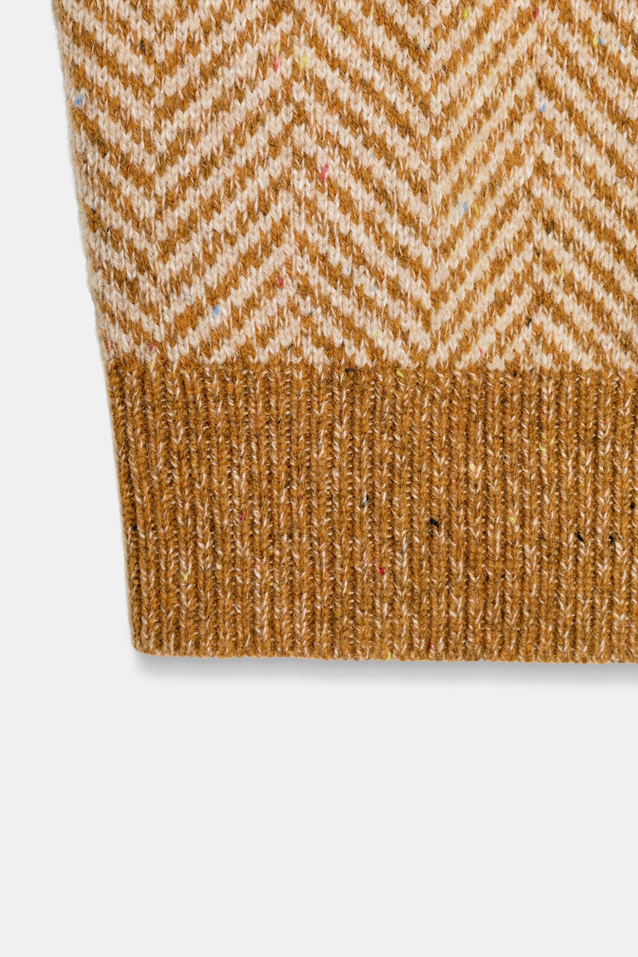 HERRINGBONE WOOL VEST